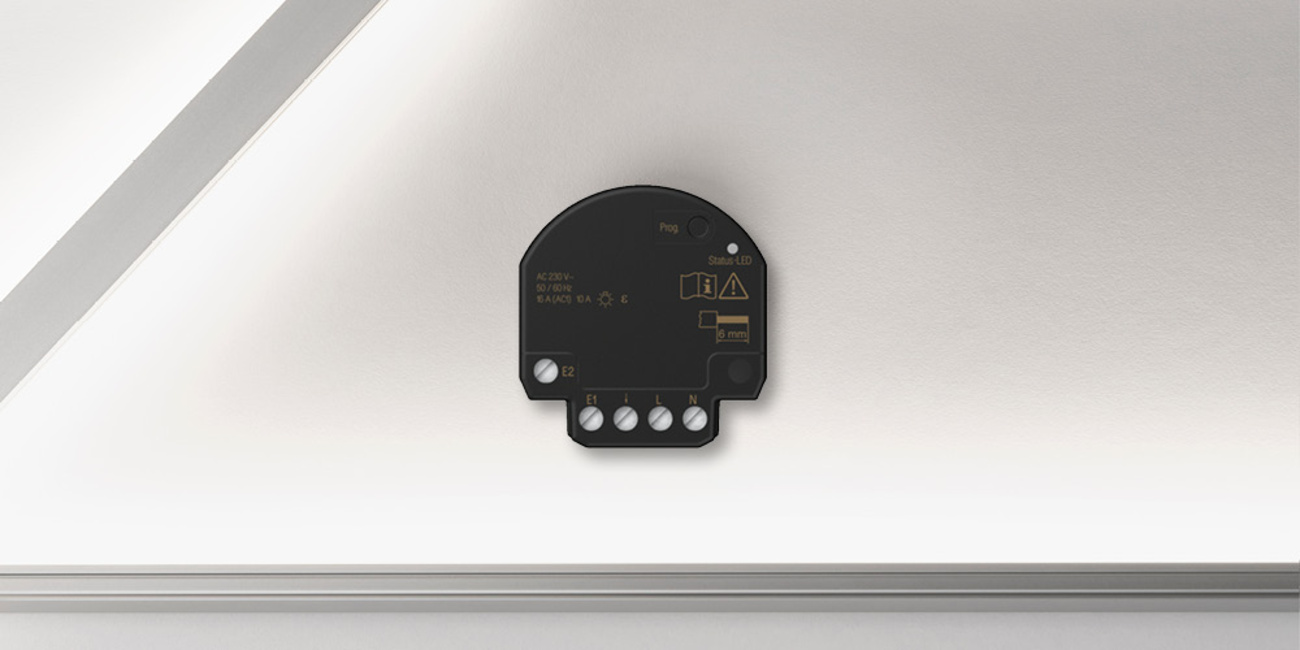 JUNG HOME Jalousieaktor Mini bei ApexPro GmbH in Ober-Ramstadt