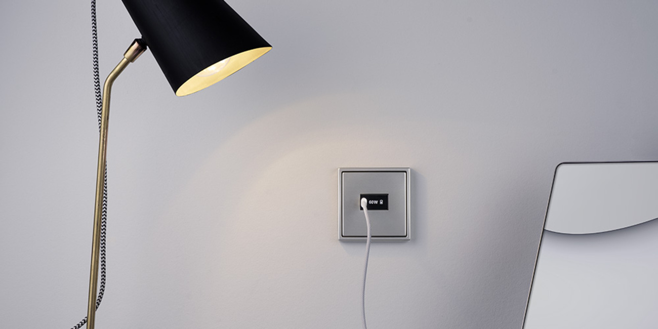 Ladegerät USB PD 60 bei ApexPro GmbH in Ober-Ramstadt